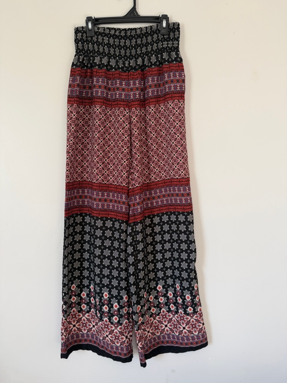 Boho Wide-Leg Printed Smocked Waist Pants - Black & Wine red